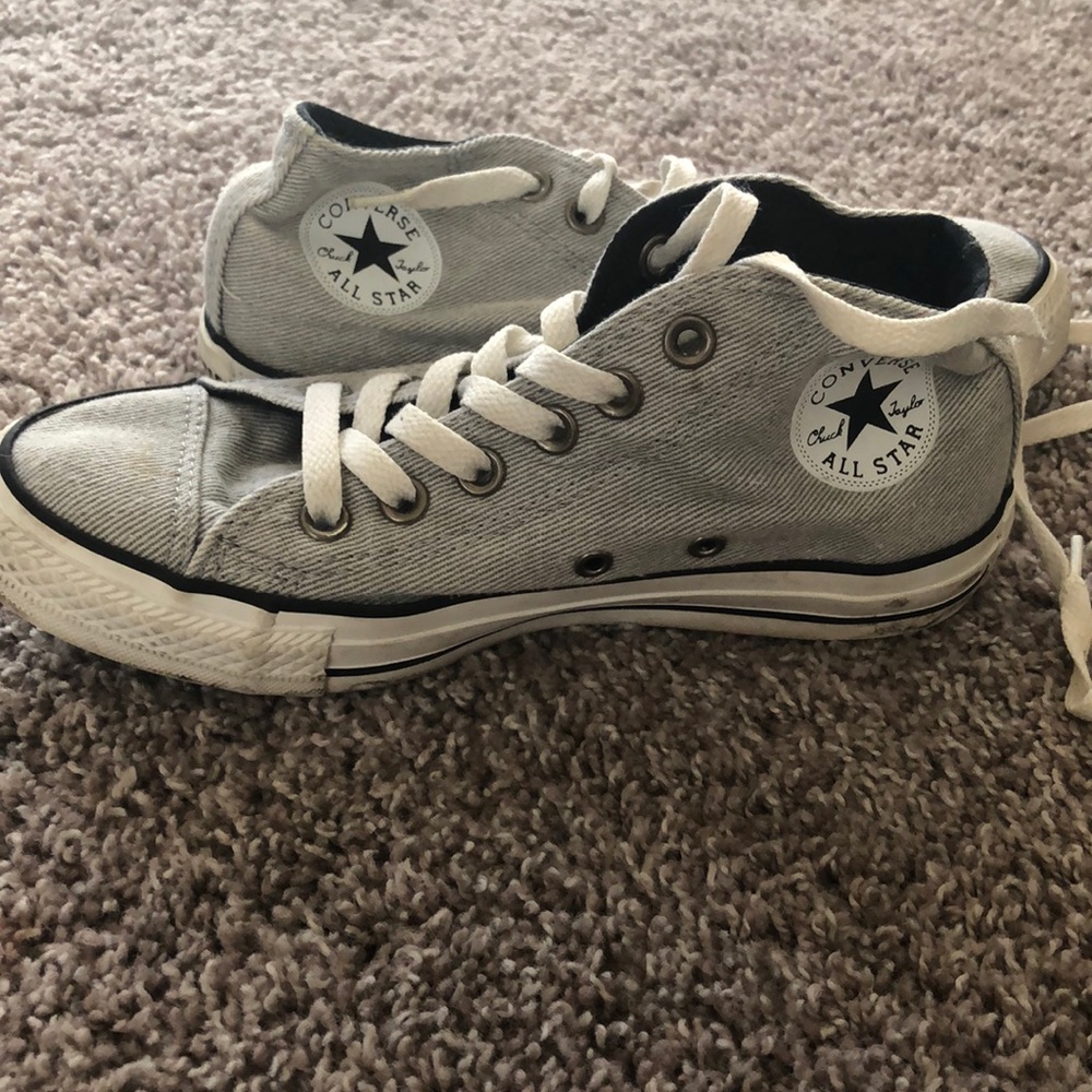 Low Top Converse - unique